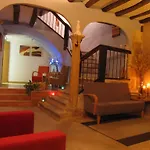Portal Del Matarrana Valjunquera