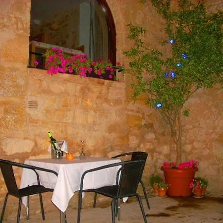 Portal Del Matarrana Valjunquera