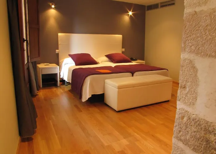 Portal Del Matarrana 3* Valjunquera